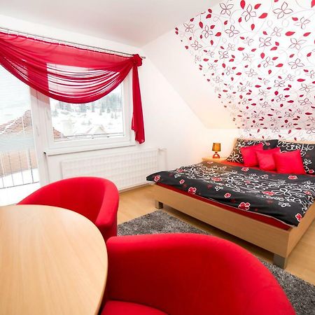 Apartmanovy Dom Adriana 주베레츠 외부 사진