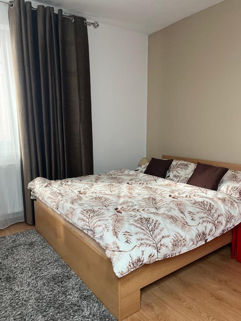 Apartmanovy Dom Adriana 주베레츠 외부 사진