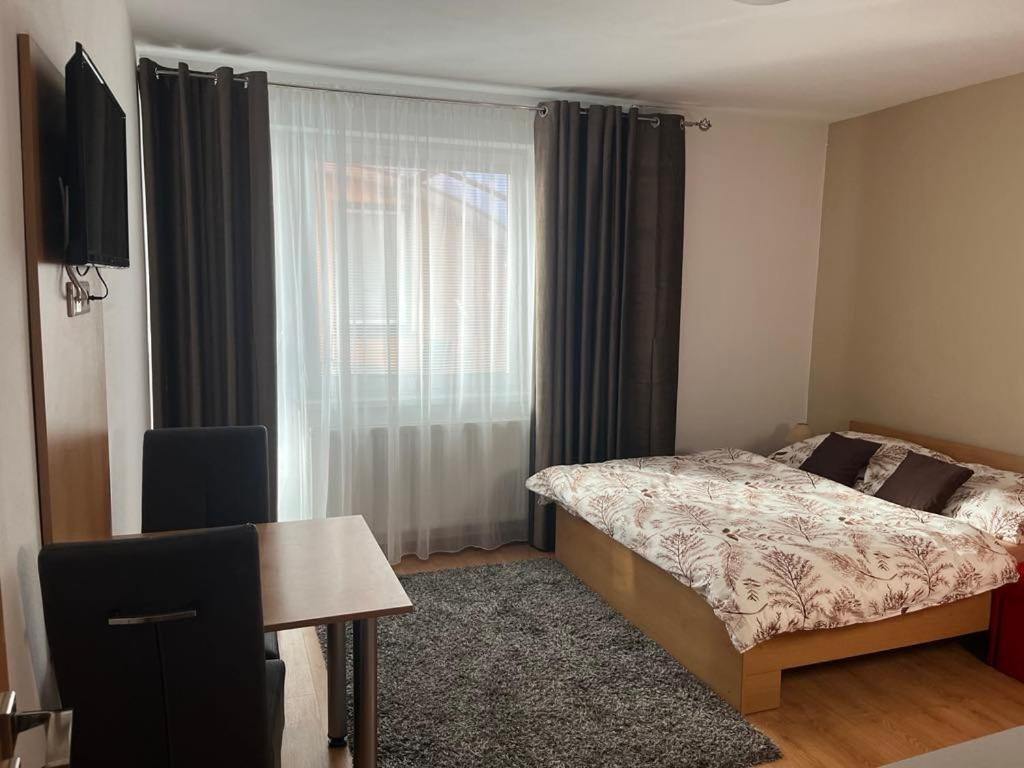 Apartmanovy Dom Adriana 주베레츠 외부 사진